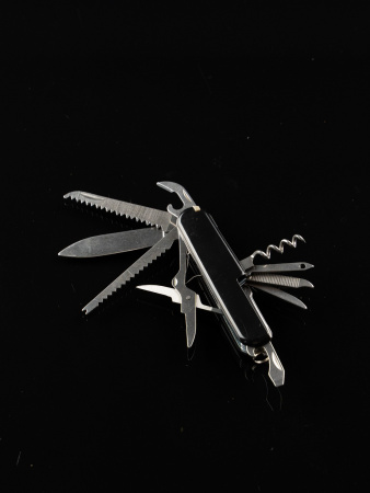 Мультитул туристический складной многофункциональный (черный)